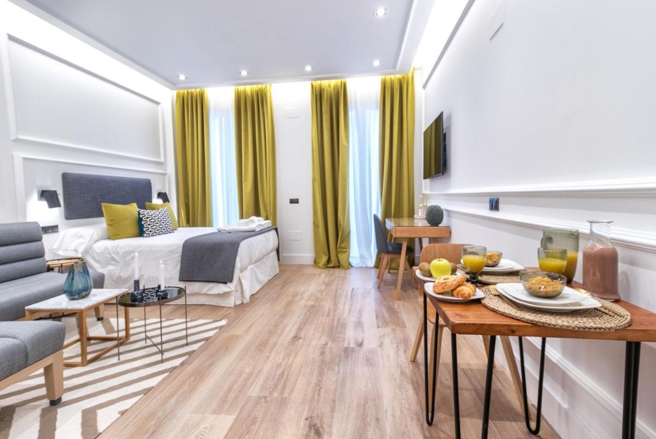 Livemalaga Centro Suites Esterno foto